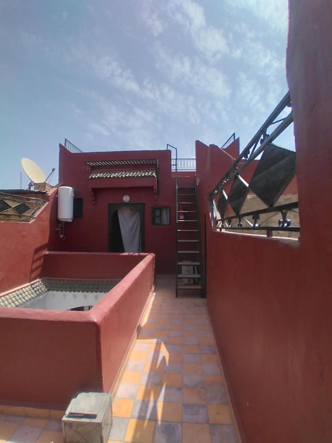 Riad 9 Derb El Bousnne Marrakesh Esterno foto