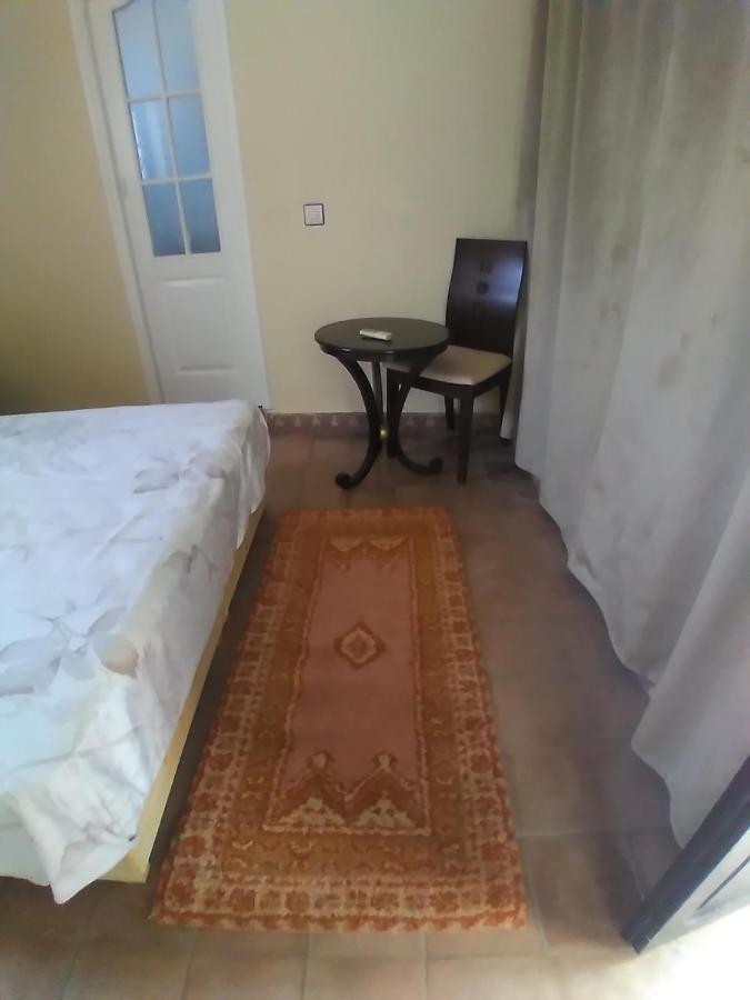 Riad 9 Derb El Bousnne Marrakesh Esterno foto