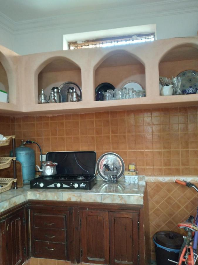 Riad 9 Derb El Bousnne Marrakesh Esterno foto