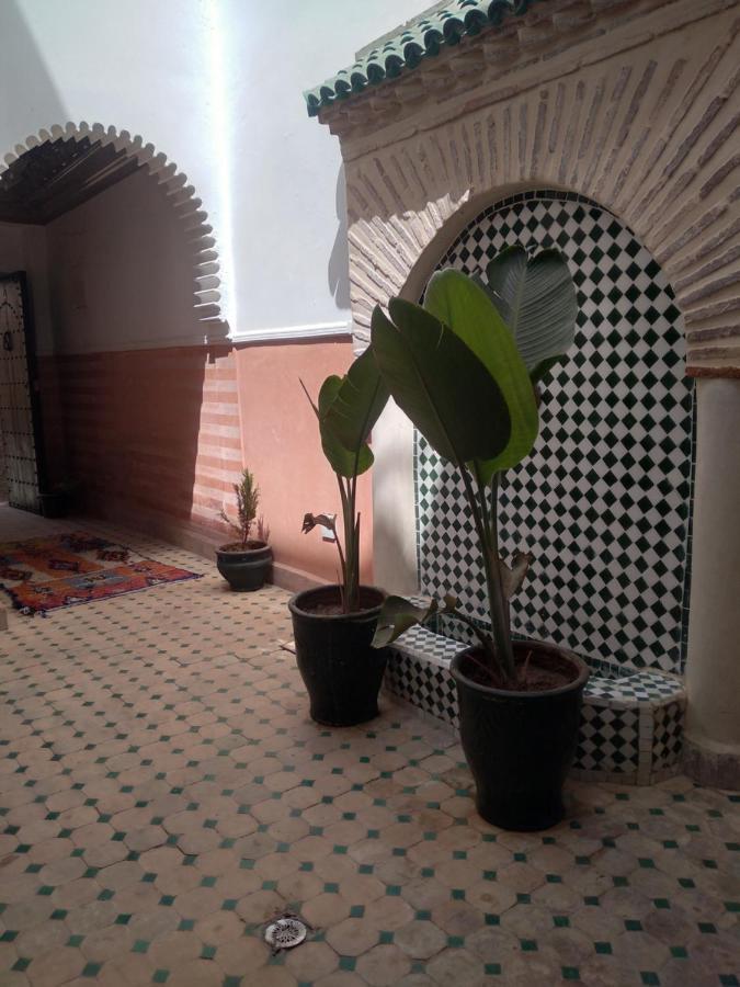 Riad 9 Derb El Bousnne Marrakesh Esterno foto
