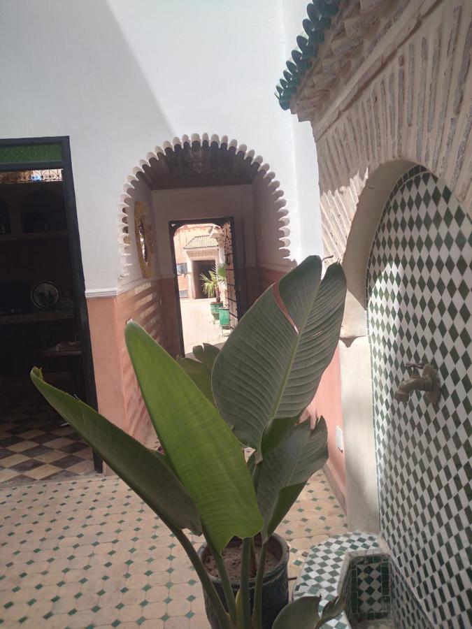 Riad 9 Derb El Bousnne Marrakesh Esterno foto